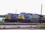 CSX 661 & CSX 610